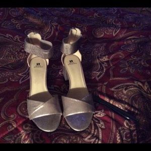 Iron Mountain sliver bronze sandal with block heel